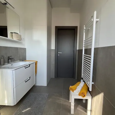 Lena - New, At Seafront And With Access!!! *