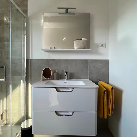 Apartmán Lena - New, At Seafront And With Access!!! Plomin