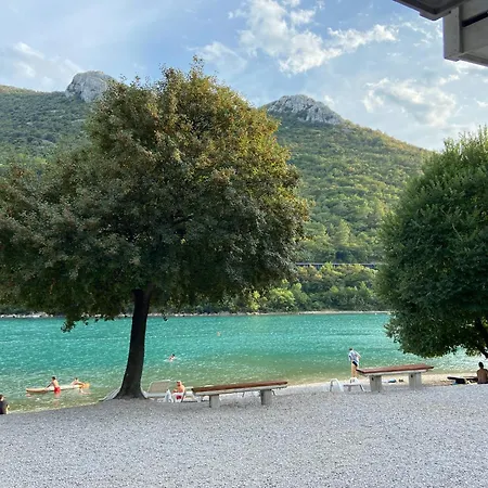 Lena - New, At Seafront And With Access!!! * Plomin