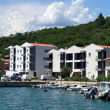 Lena - New, At Seafront And With Access!!! Plomin